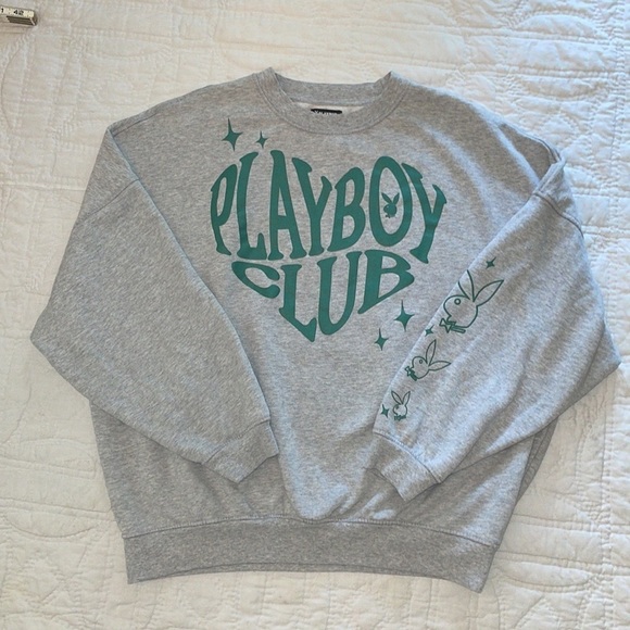 PacSun Playboy Club Crew Neck Sweatshirt Medium Grey Groovy Retro VTG look font - Picture 2 of 8